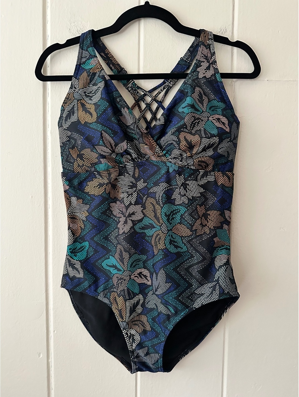 prAna Kayana One-piece Swimsuit Built in Bra Adjustable Straps Size Medium 36D